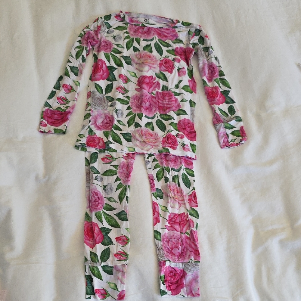 Bums And Roses Bamboo Floral Pink Kids Pajamas Sz 5/6 - EUC